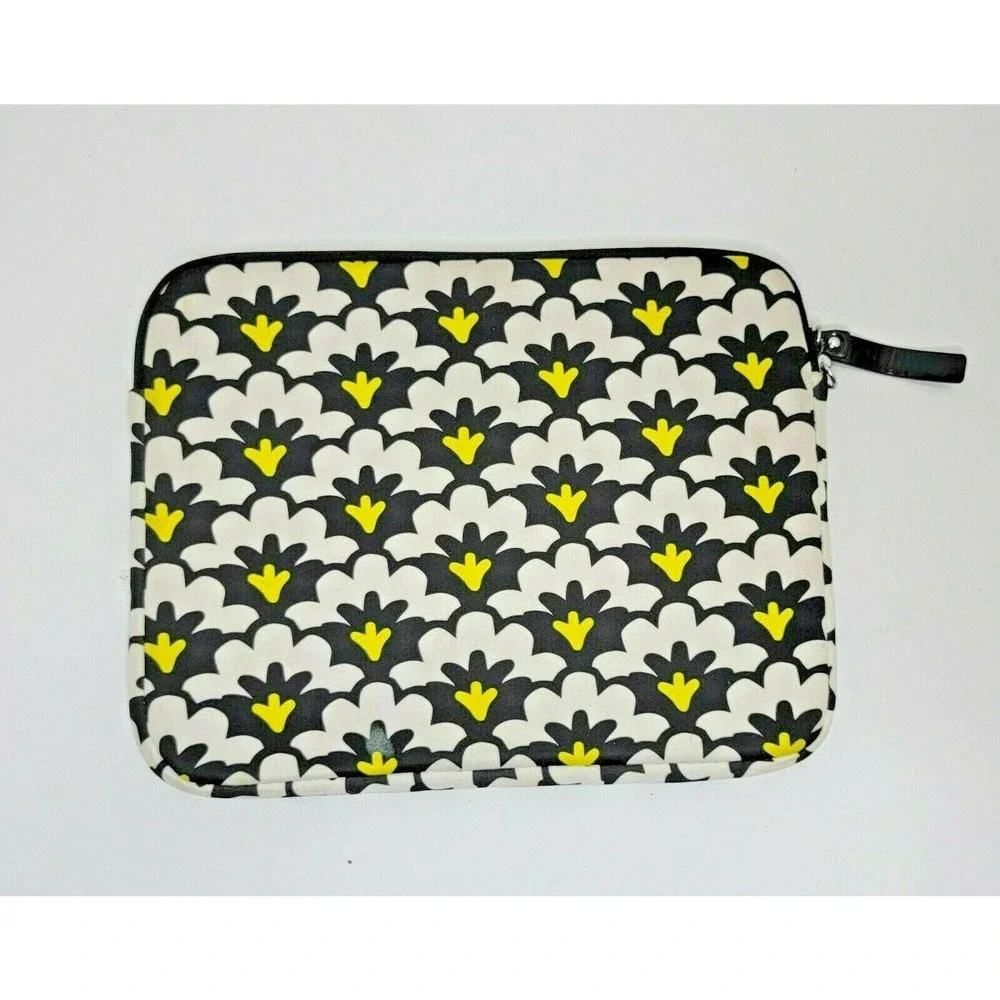 Vera Bradley Fanfare Fans Yellow Black Neoprene Tablet eReader Sleeve Retired